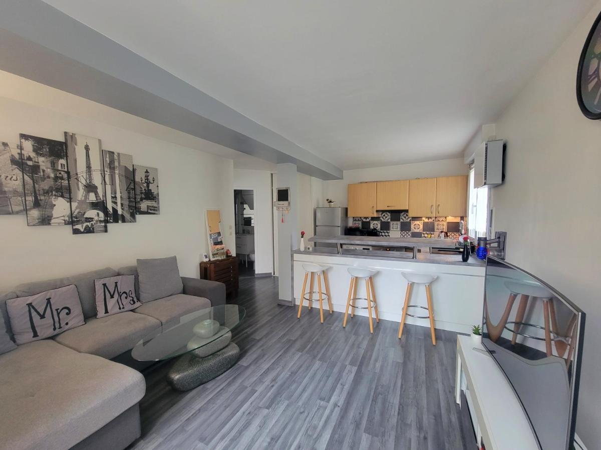 Superbe Appartement Avec Jardin Proche Versailles Saint-Cyr-lʼÉcole Zewnętrze zdjęcie