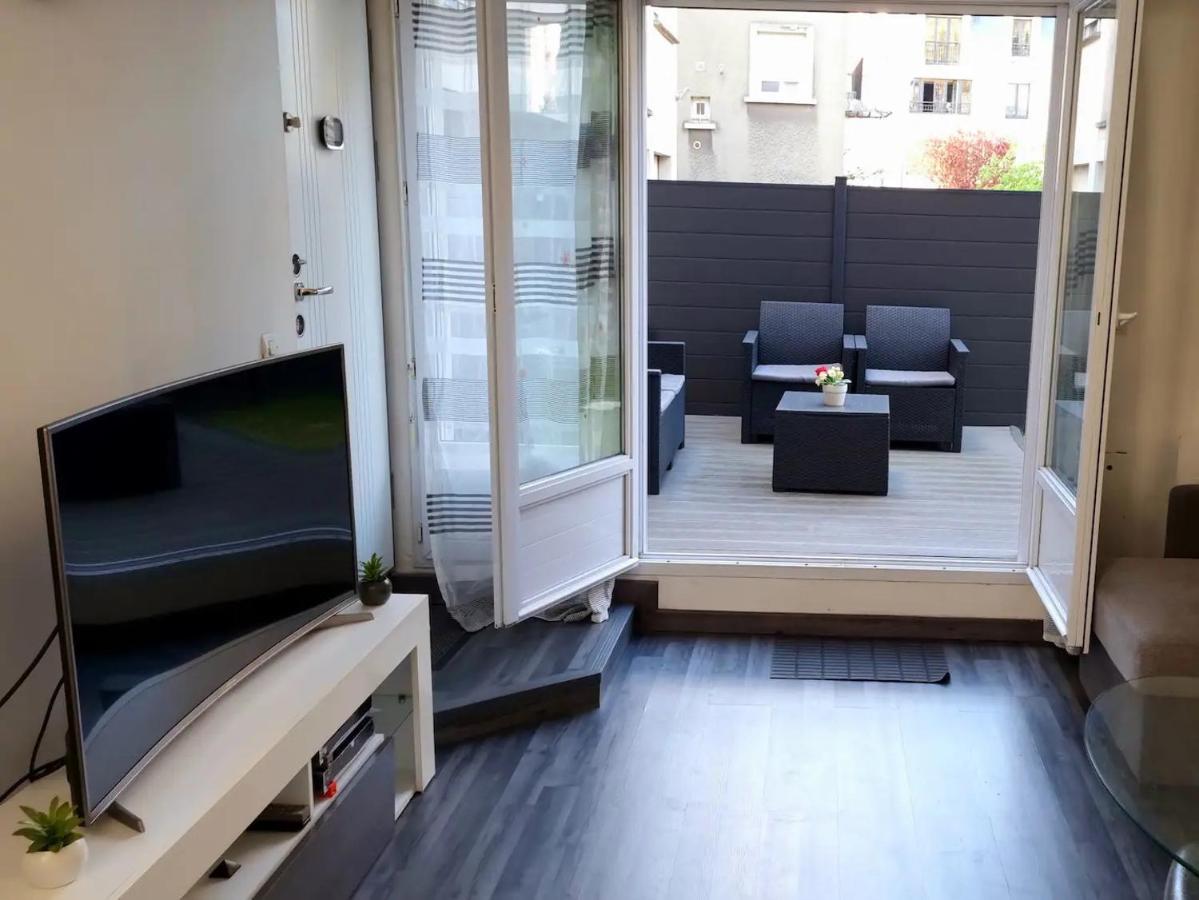 Superbe Appartement Avec Jardin Proche Versailles Saint-Cyr-lʼÉcole Zewnętrze zdjęcie