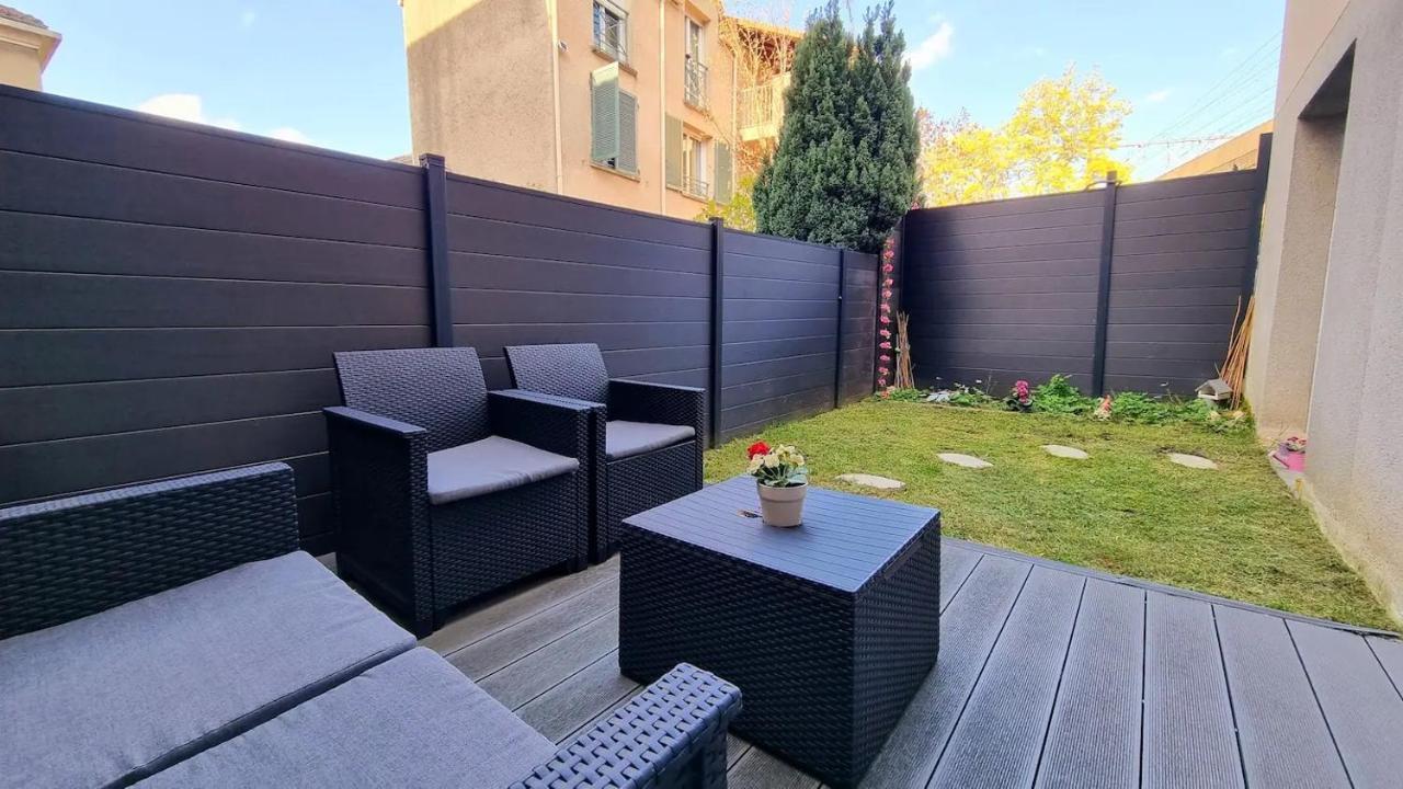 Superbe Appartement Avec Jardin Proche Versailles Saint-Cyr-lʼÉcole Zewnętrze zdjęcie