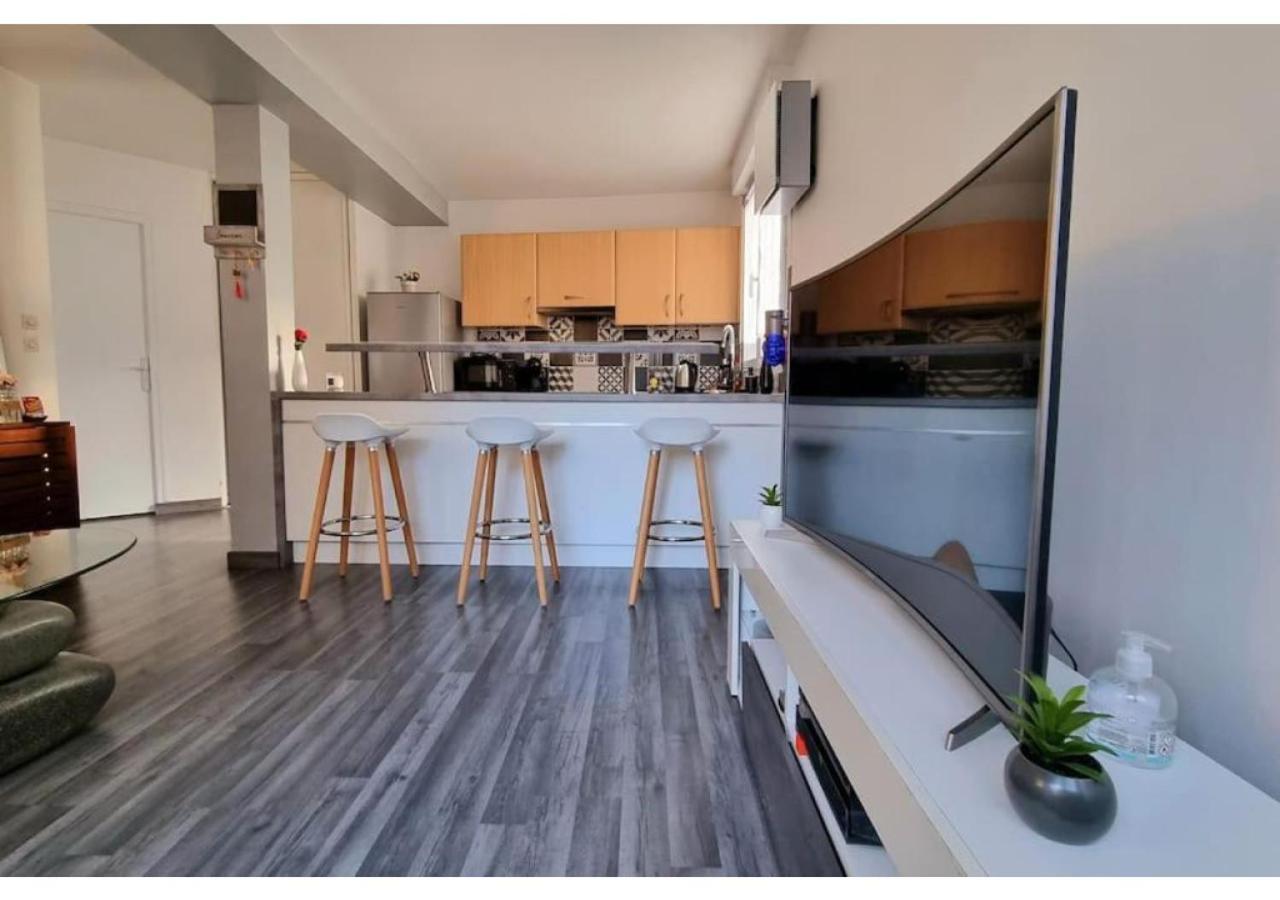 Superbe Appartement Avec Jardin Proche Versailles Saint-Cyr-lʼÉcole Zewnętrze zdjęcie