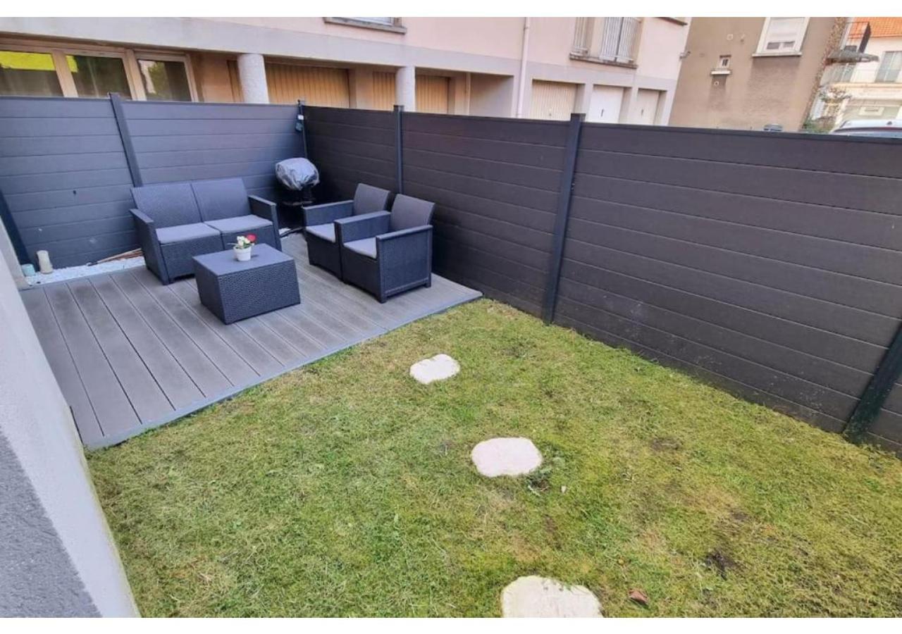Superbe Appartement Avec Jardin Proche Versailles Saint-Cyr-lʼÉcole Zewnętrze zdjęcie